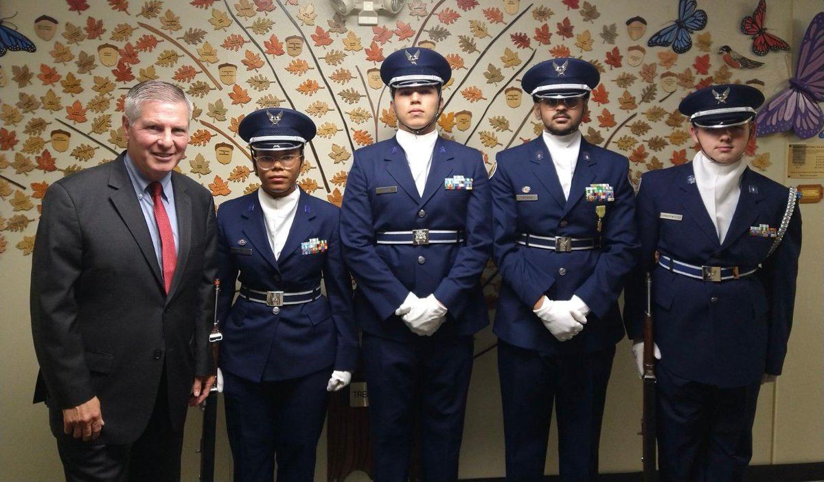 Mayor Brian C. Wahler was honored to be at this evening’s Air Force Junior Reserve Officer Training Corps (AFJROTC) Unit NJ-761 banquet at which Dr. <a href="/TyshawnJenkins/">Tyshawn Jenkins</a> of <a href="/wwp/">WWP</a> was the guest speaker for the #Piscataway High School students and their families.