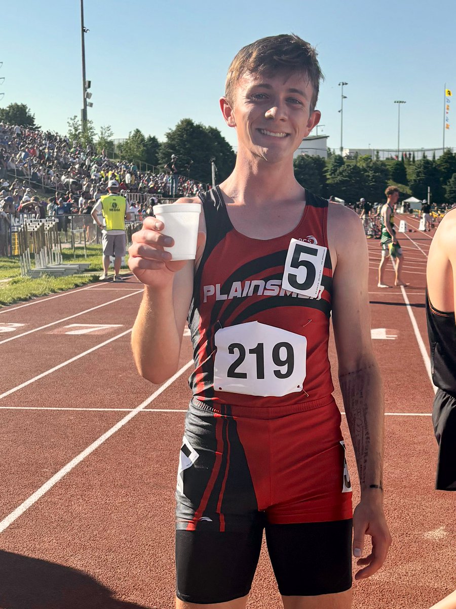 Class C State T&F Meet - 2024
Boys 3200M Run - 1️⃣0️⃣:0️⃣1️⃣.2️⃣5️⃣
🥇STATE CHAMPION 

Give that man some well-deserved water!  Mason McGreer is a State Champion!  #plainsmenpride