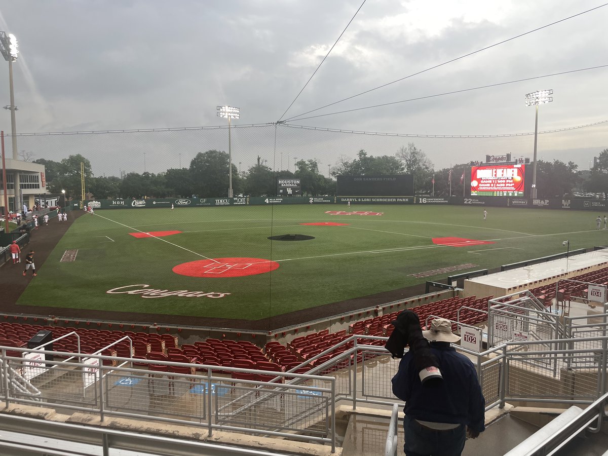 We are in another weather delay. ⛈️ 7 p.m. is our new slated start.