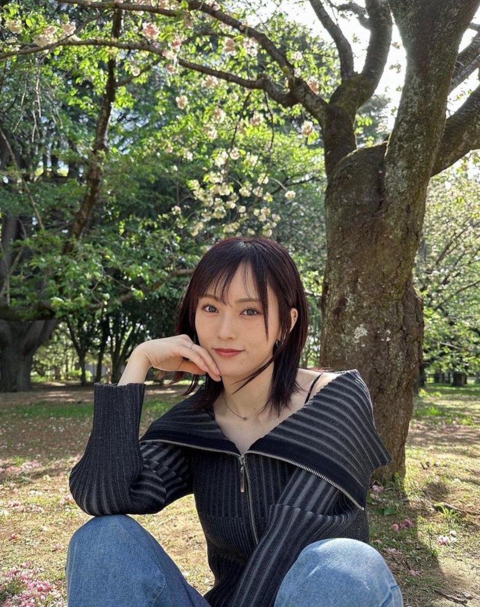 みなさんおはようございます☀
今日も晴れて気持ちですね♪
今日もよろしくお願いします🙇🙇
#山本彩 
#おはようございます