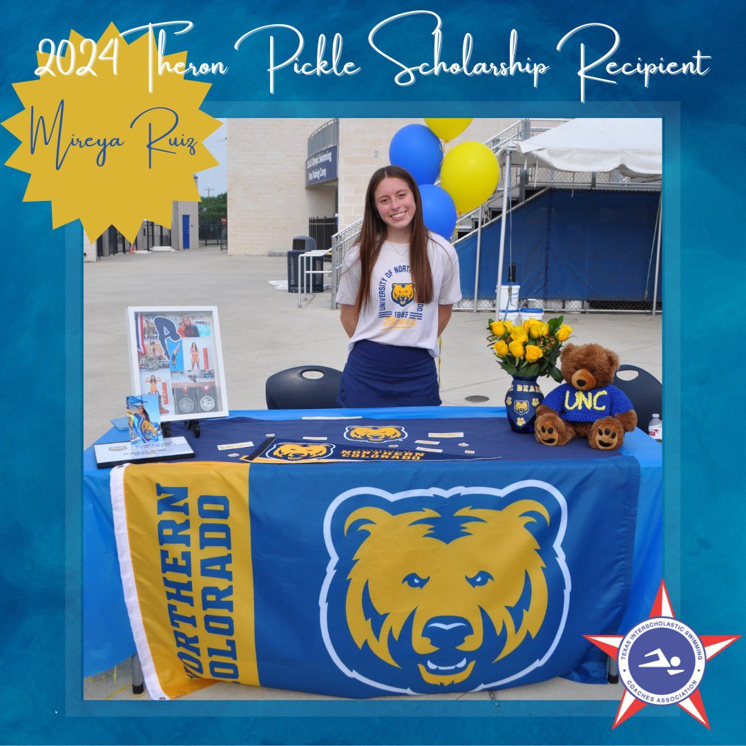 Well deserved award for our very own diver and polo player Mireya!