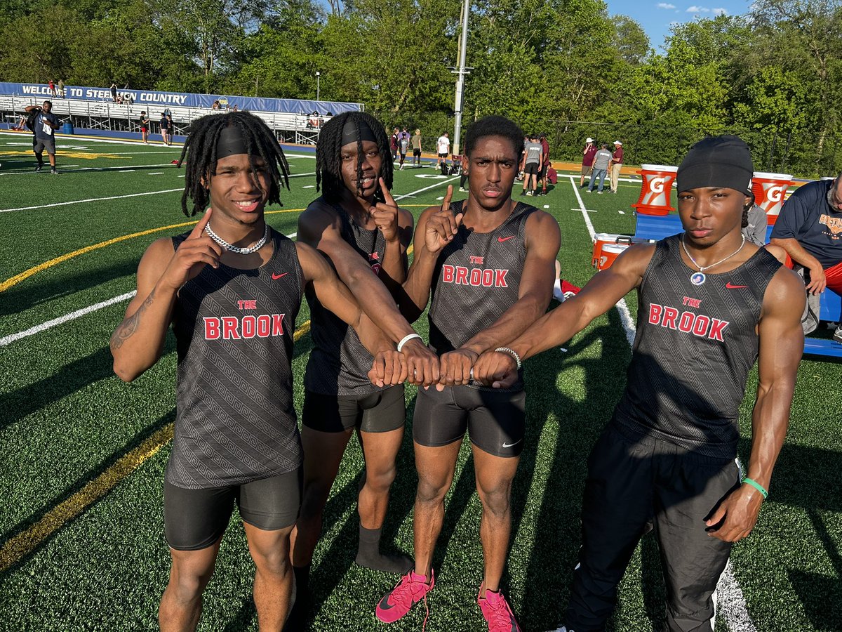 4x200 STATE 🎟️🥊
Bolden, Jackson, Cathey, Terry!
1:28.94 🥉

🏴‍☠️💀🏴‍☠️💀🏴‍☠️
#HonorTheRaiders
#Dawgs
#ChampionshipCharacter  
#Legacy