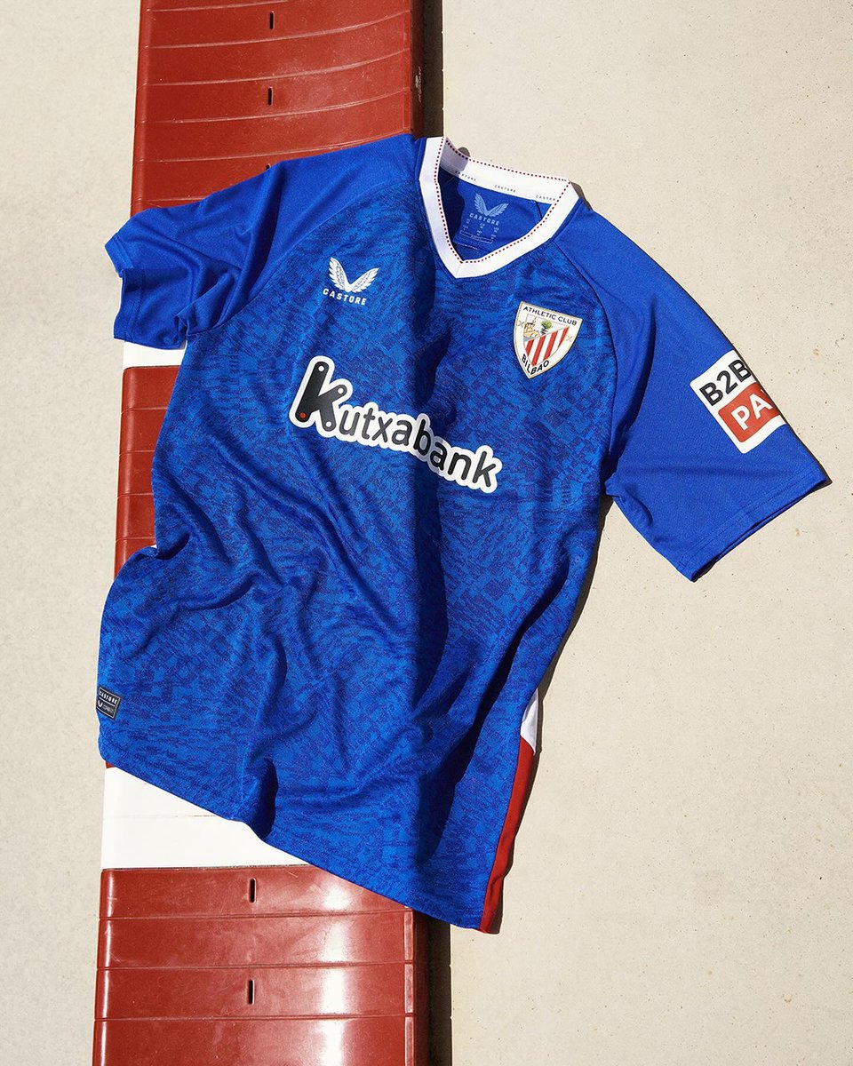 This is the new Castore Athletic Club (Bilbao) 24/25 Away shirt.

Read more: footballshirtculture.com/new-kits/athle…

#AthleticClub #AthleticBilbao #newkits #castore #footballshirts #soccerjersey #futbol