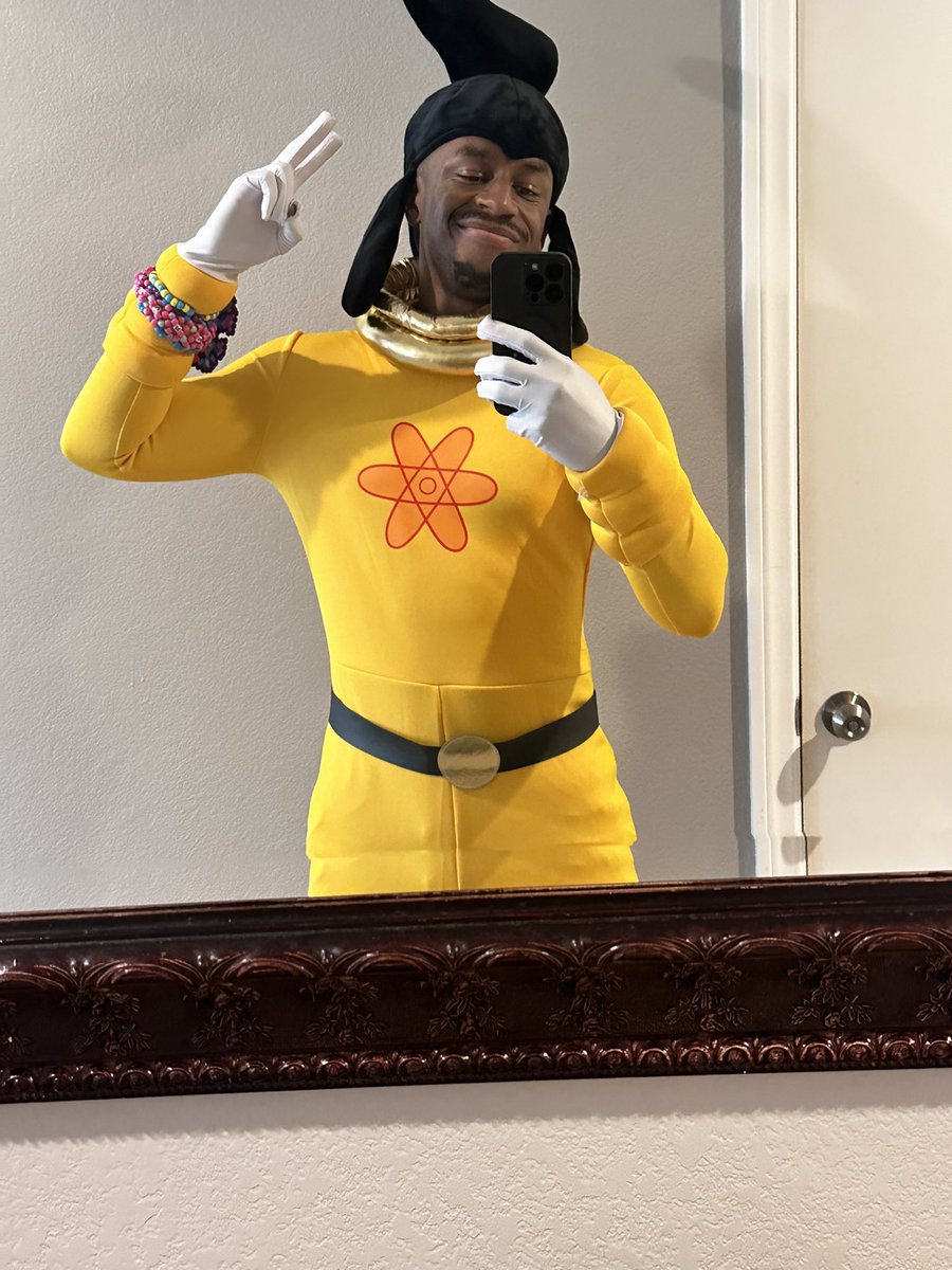 POWERLINE COMIN AT YA AT EDC DAY AND 🙌🏾 SEEIN I 2 I