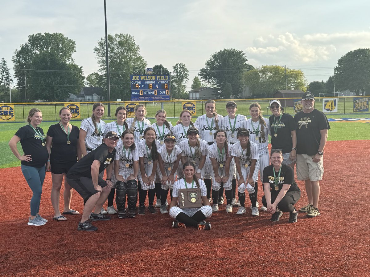 Jackets win 9-8. District Champions! Jess Miller walk offf HR in the bottom of the 8th! Advance to Regionals next Wednesday at Clyde HS. Start time TBD