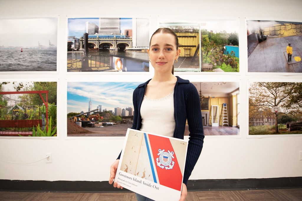 Meet Claire Johnson, graduating #WPUNJ2024 summa cum laude. An on-campus student photographer for #WPUNJ, who showcased her skills in an Honors College thesis with a photo book about @Gov_Island. Read more 🗞️ bit.ly/3K4qRYj