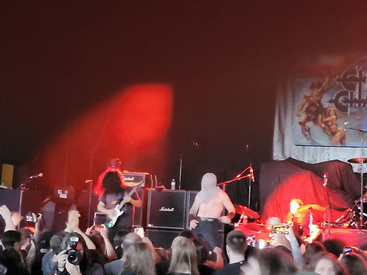 The KwiSwatz Bacharach tweet media