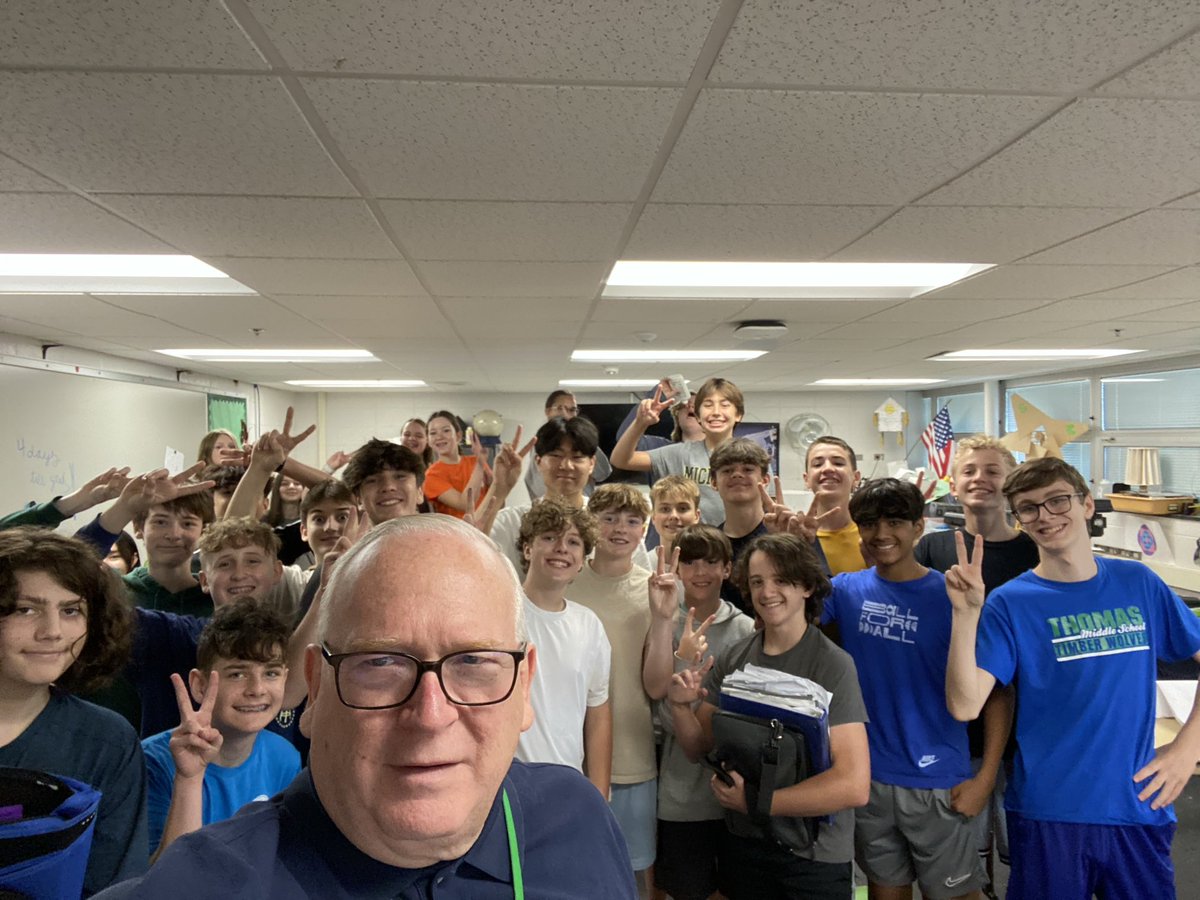 Jim Grant (@jglikerockets) on Twitter photo <a href="/AHSD25Thomas/">Thomas Middle School</a> My last Friday with an 8th grade class. Very bittersweet. They’re a great class & we’ve had fun learning about architecture. <a href="/AHSD25Thomas/">Thomas Middle School</a> My last Friday with an 8th grade class. Very bittersweet. They’re a great class & we’ve had fun learning about architecture.