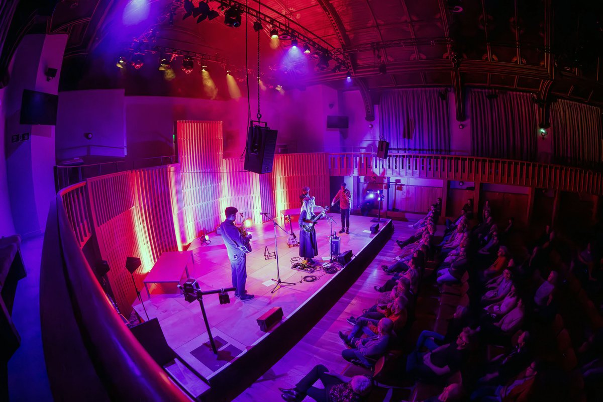 Some photos of Lau-Land, a music festival from @LAUmusic feat. @JescaHoop and @RihabAzar at @Howard_Assembly tonight. Truly wonderful. flickr.com/photos/billiel…