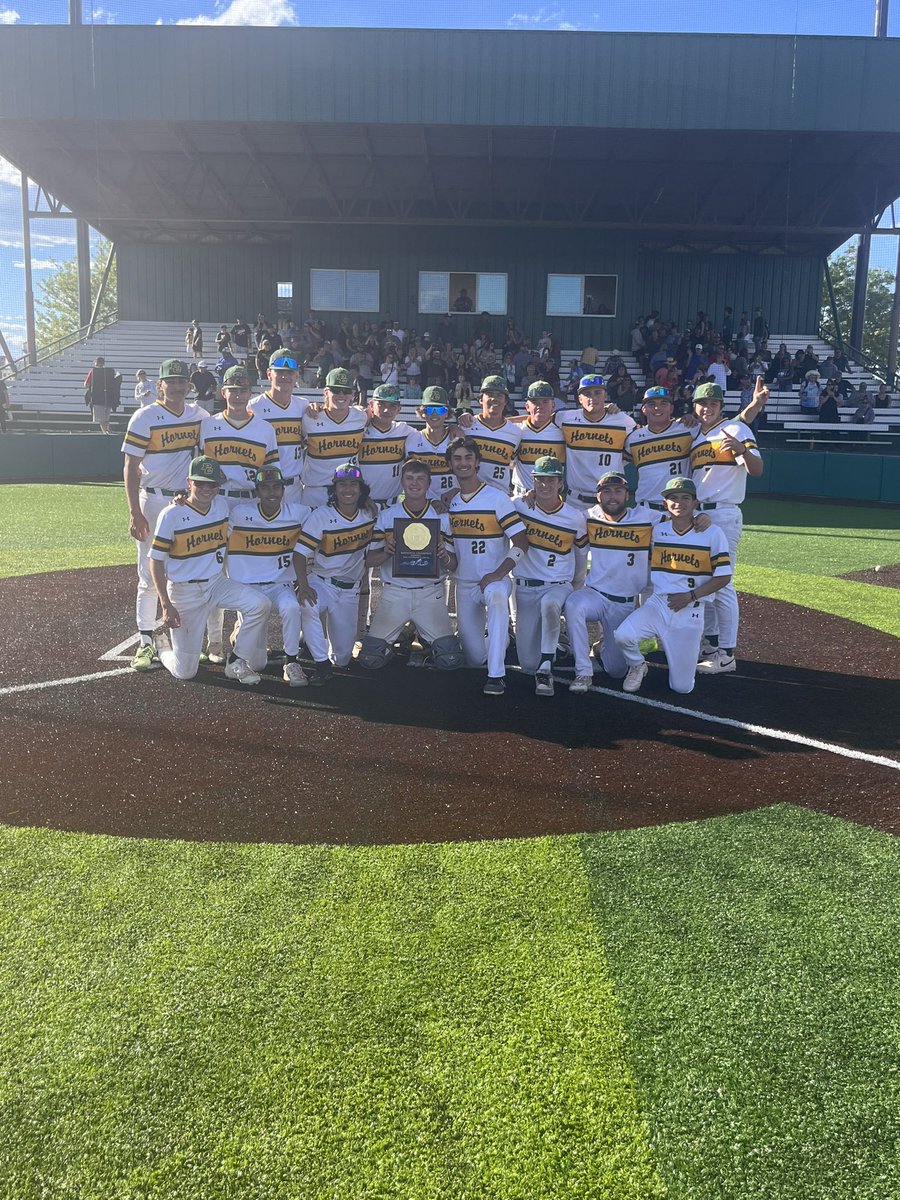James Vigil (@pch_athletics) on Twitter photo And your 4A Region 3 champions are… The Pueblo County Hornets!!!! Congrats fellas!! State bound!! Go Hornets!! <a href="/D70_Athletics/">Pueblo District 70 Activities & Athletics</a> <a href="/pch_hornets/">Pueblo County High</a> <a href="/CHSAA/">CHSAA</a> <a href="/RobNamnoum/">Rob Namnoum KRDO</a> And your 4A Region 3 champions are… The Pueblo County Hornets!!!! Congrats fellas!! State bound!! Go Hornets!! <a href="/D70_Athletics/">Pueblo District 70 Activities & Athletics</a> <a href="/pch_hornets/">Pueblo County High</a> <a href="/CHSAA/">CHSAA</a> <a href="/RobNamnoum/">Rob Namnoum KRDO</a>