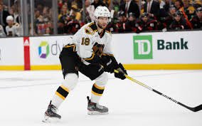 #18 PAVEL ZACHA SPRINGS IN ALONE ON THE BREAKAWAY OFF THE PASS FROM #74 JAKE DEBRUSK AND GOES BACKHAND TOP SHELF TO MAKE IT 1-0 BRUINS WITH 52.3 SECONDS REMAINING IN THE 1ST PERIOD!! #NHLBruins #BOSvsFLA #Boston #2024StanleyCupPlayoffs