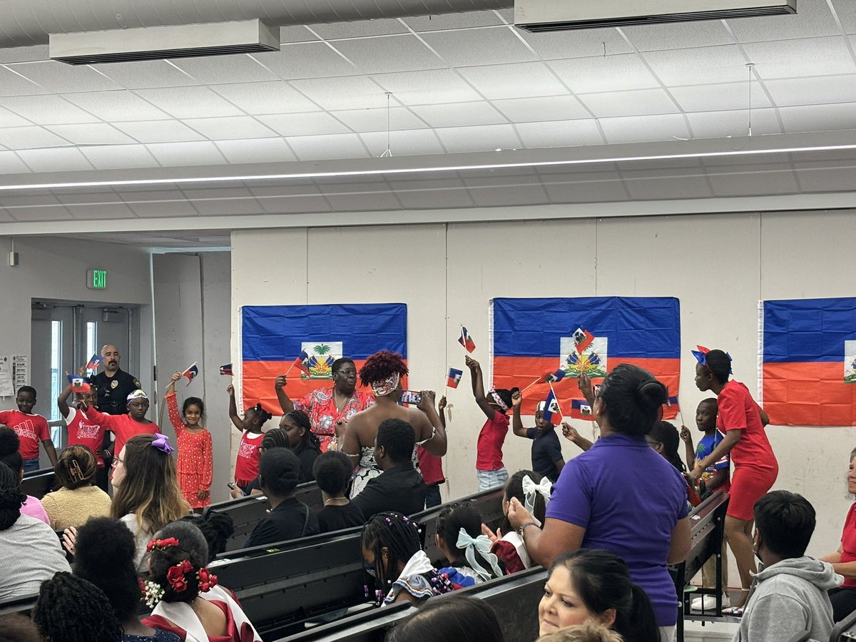 SeminoleTrails's tweet photo. Our Haitian Flag Day Family event was a huge success! https://t.co/mSqkd9l4nc