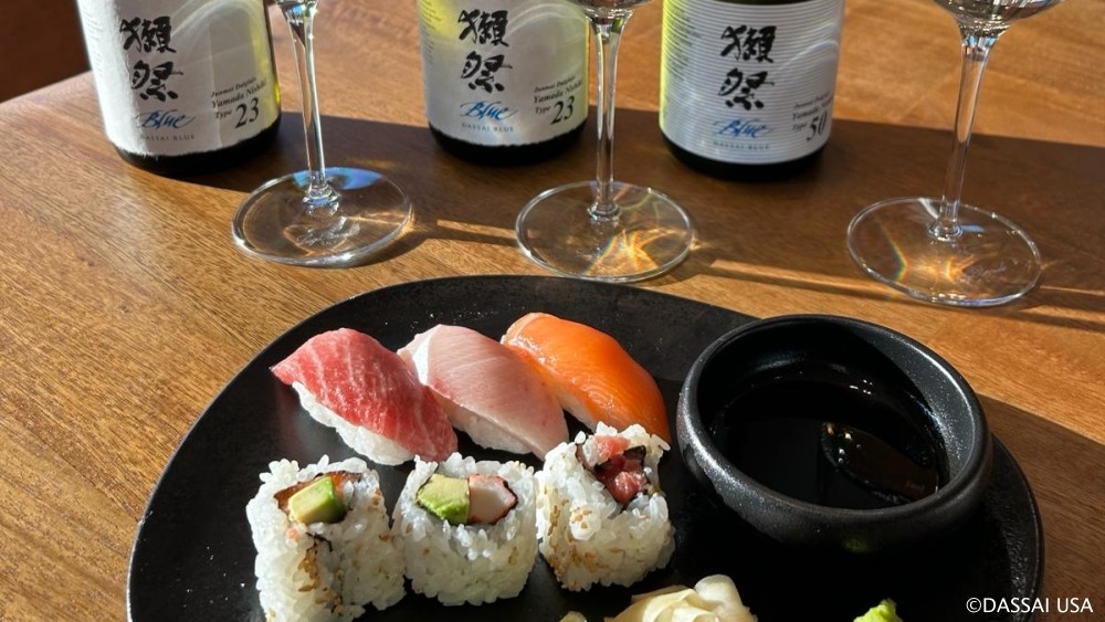 Cheers 🥂 to Asahi Shuzo Co., Ltd., a famed sake brewery 🍶 building a bridge between Japan & the US! Its DASSAI BLUE SAKE BREWERY in Hyde Park, NY sells premium sake made with Hudson Valley water & Japanese rice. dassai.com #RegionalRevitalization #Yamaguchi