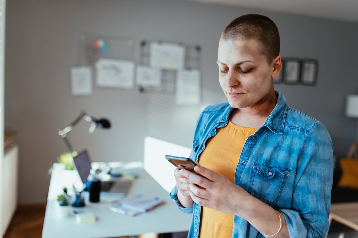 We found that 34% of large employers provide a specialized #cancer care management program. We explain how a comprehensive cancer strategy can support your employees and your organization. bit.ly/4bFsUxG #healthcare #health
