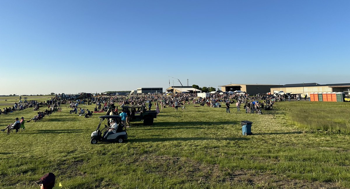 What a great crowd at the TBM Air Show in Peru tonight! I haven’t seen this many people here since Lou’s Lagrotto’s last concert. It’s going to be a beautiful night!