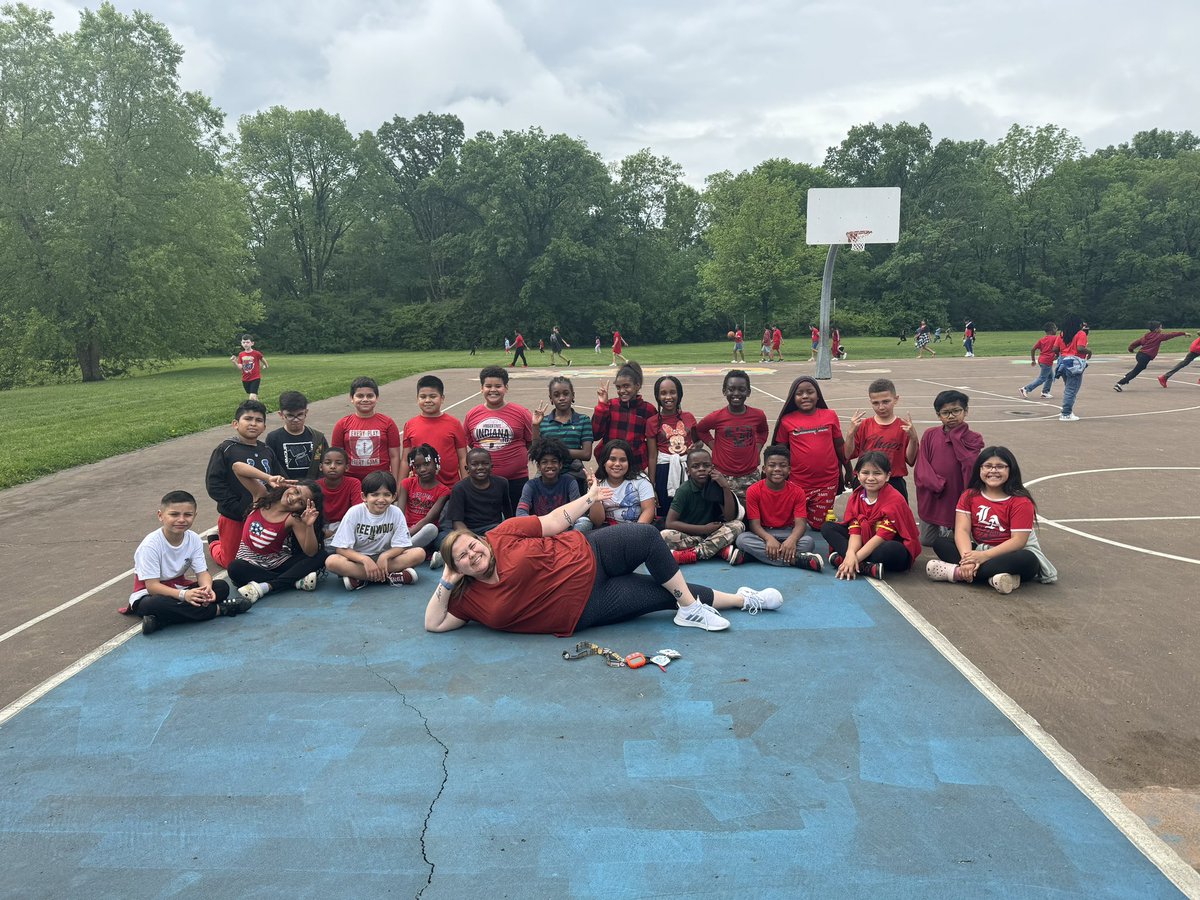 Ashley Russell tweet media