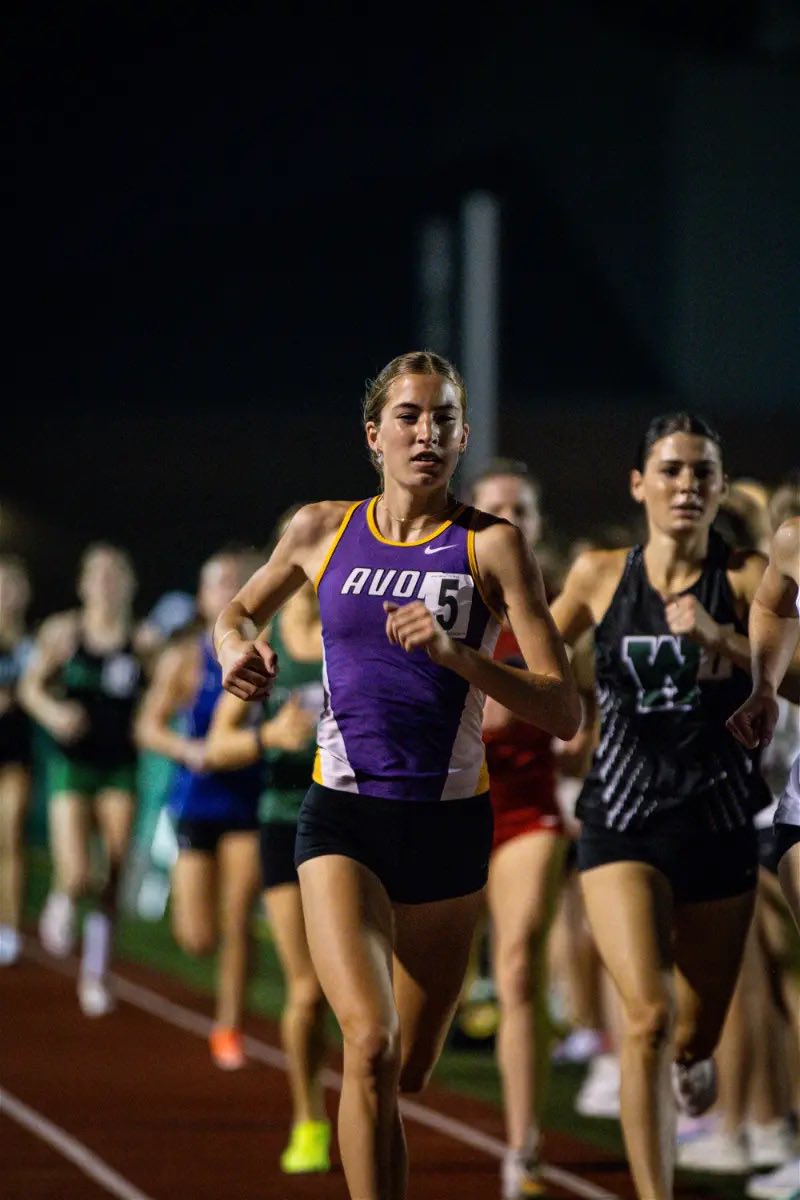 Sophomore Kaitlyn Reese, Steele District Champ in the 3200m with a new PR of 10:42.39, and also becoming the fastest 3200m gal in Lorain County History, breaking the mark set in 1993! You continue to grow and conquer the challenges in your path..I am proud of you! 🦅