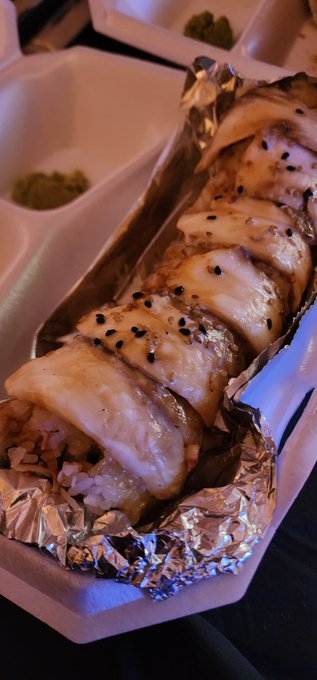 Eby Eby roll and Red Snapper roll https://t.co/qscGlTqGEN