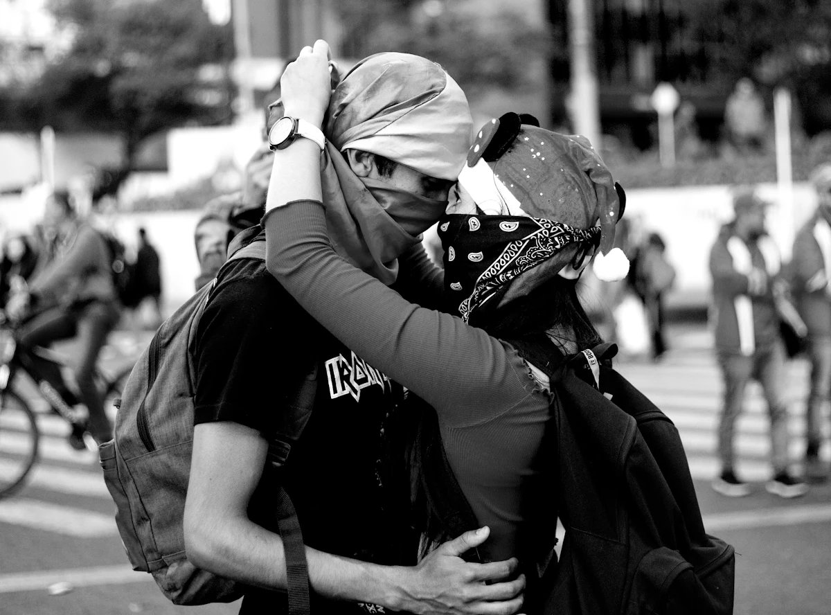 1 just added Rebel Love by @danyelgphoto to my co11ection on @foundation! 🌐 ‘Rebel Love’ by @danyelgphoto Photo taken at the 2019 protests in Bogota.