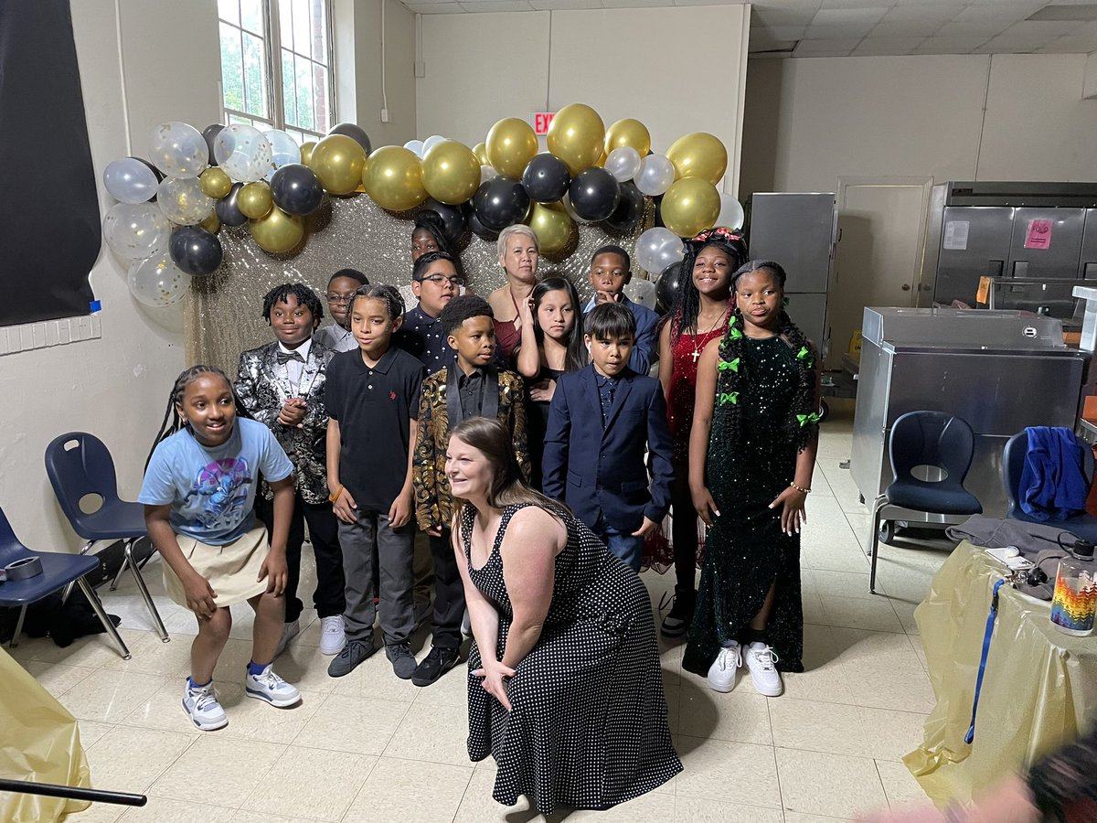 Our first 5th Grade Sneaker Ball was an amazing success @ConeCougars @KesandraFarmer #ChartYourCourse