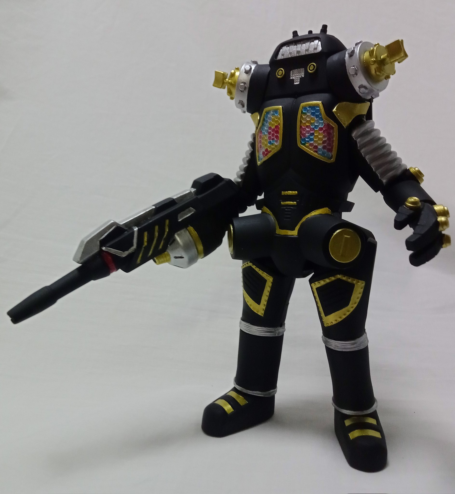 ウルトラセブン　キングジョー　ビッグソフビ　塗装品　リペイント ウルトラセブン キングジョー ビッグソフビ 塗装品 リペイント