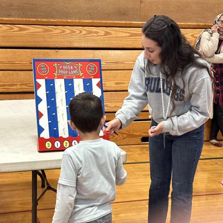 East Meadow Schools tweet media