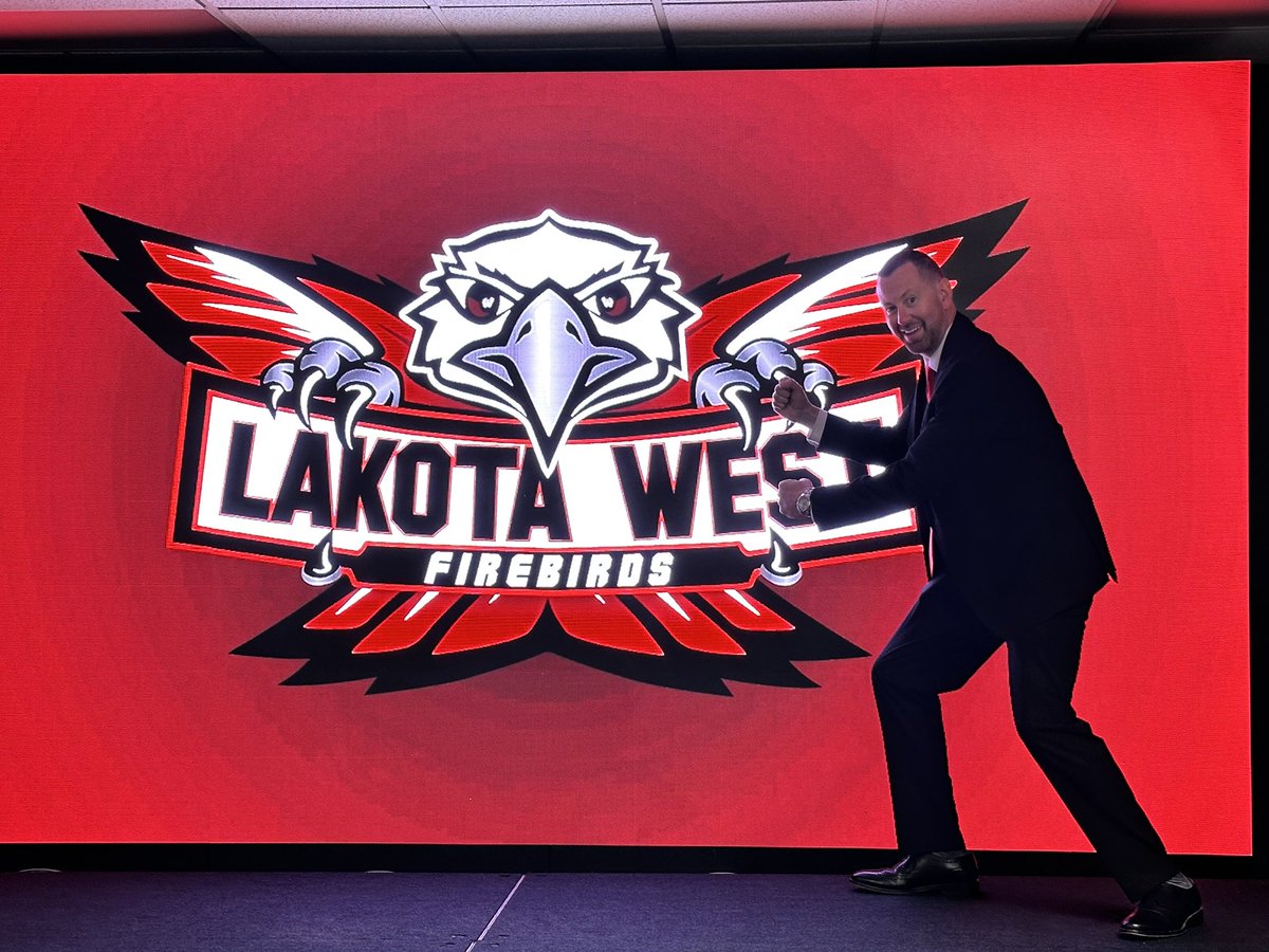 Congratulations Lakota West Boys Track and Field, <a href="/SWDistrict/">SWDAB</a> <a href="/OHSAASports/">OHSAA Sports</a> District Runner-Up…..bring on Regionals!! #AAGF