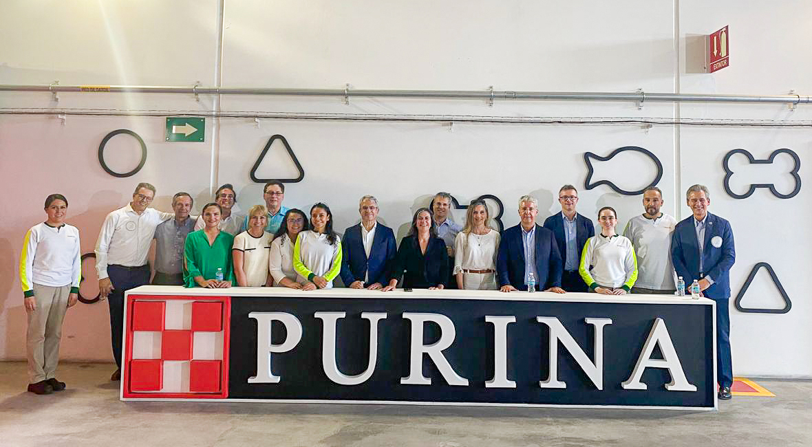 📣 Au Mexique 🇲🇽 Nestlé Purina, située à Guanajuato Puerto Interior, investit 220 millions de dollars 📈 pour agrandir l’usine de Guanajuato🐶 👉 partenairemx.com/2024/05/au-mex… #industrie #entreprise #partenaire #nearshore @Purina @PuertoInterior @hlsantillana @OGPIAC