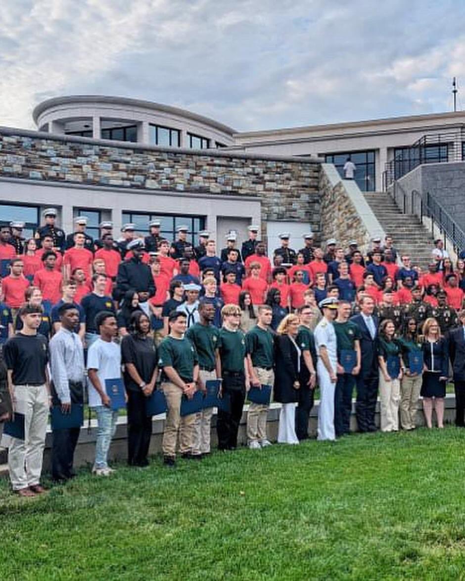 Anais (Marines), Talia (National Guard) &amp; Molly (Air Force) were all recognized today at the @vawarmemorial with Governor Youngkin in attendance. They have all committed to the military after graduation. We are so incredibly proud of them! 
#RaidersMakeADifference #RaidersRise