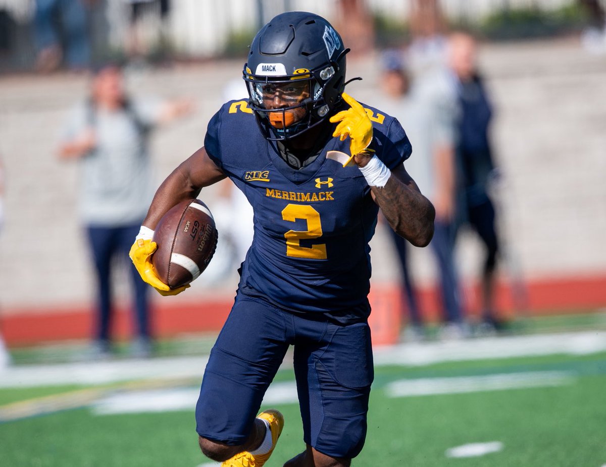 #AGTG After a conversation with @CoachKreinsen I'm blessed to receive my 5th division one scholarship from The University of Merrimack #MackTough🔵🟡@Merrimack_FB @DulinOlando @sharkomartin @OneWayWo @210ths @Evolve2tenths @ToogyB_ @EdOBrienCFB