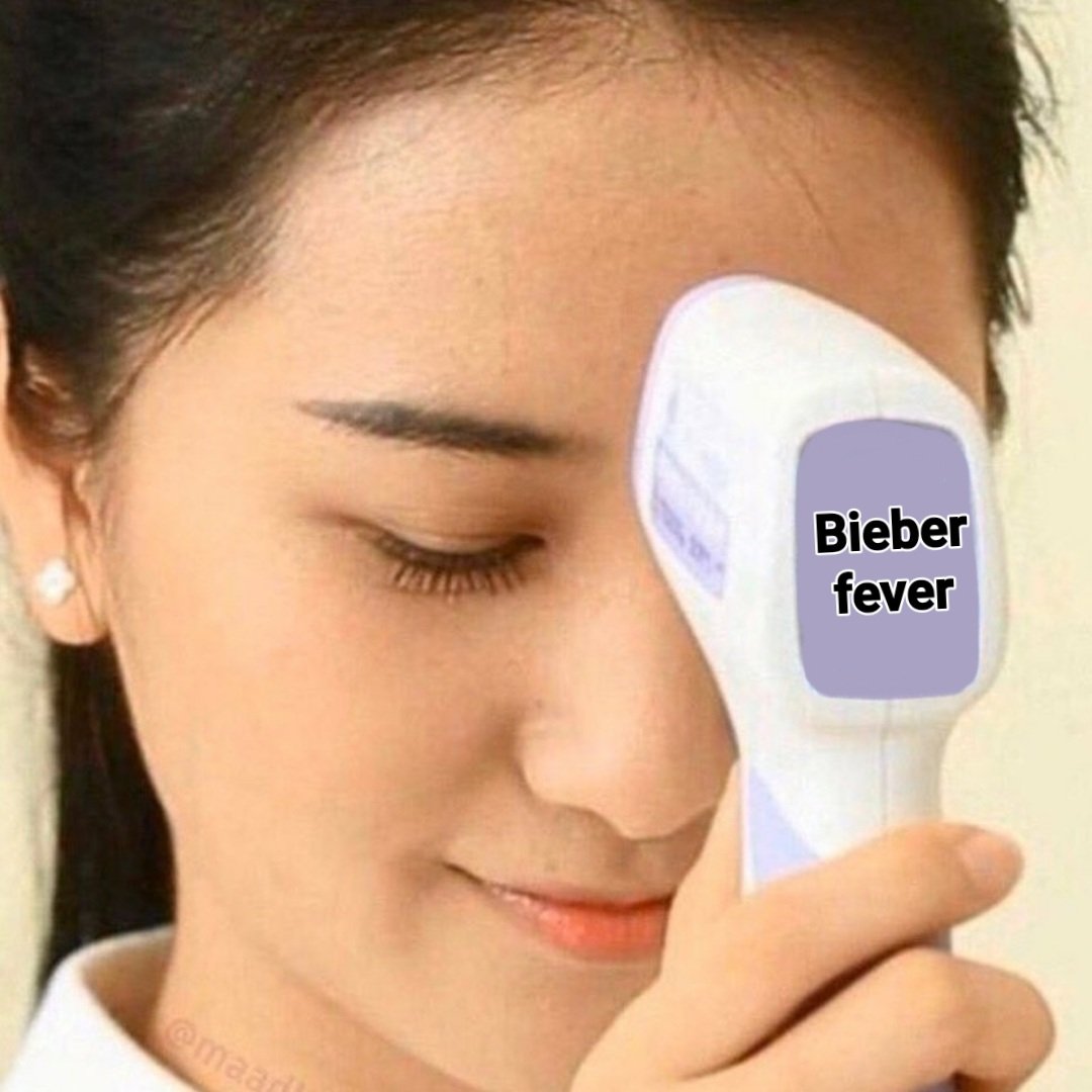 availablebiebzs's tweet image. 15 years of "one time" by justin bieber