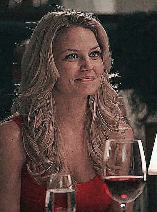 yes ma'am 🍷🍷🍷🍷
