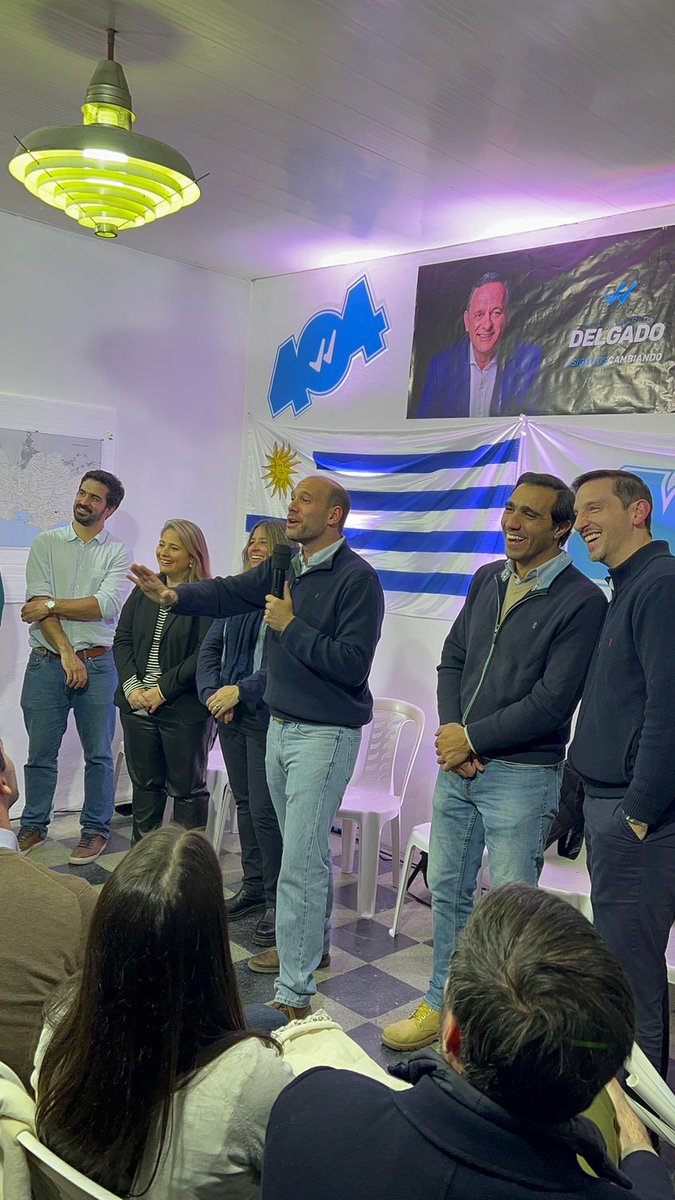 Repleta la inauguración de @AireFresco_404 en Malvin Norte, junto al Diputado @MartinLemaUy y todo el equipo de la Lista 404. Más compañeros se suman a esta gran corriente que busca ganar la reelección a nivel nacional con @AlvaroDelgadoUy y también la Intendencia de Montevideo.