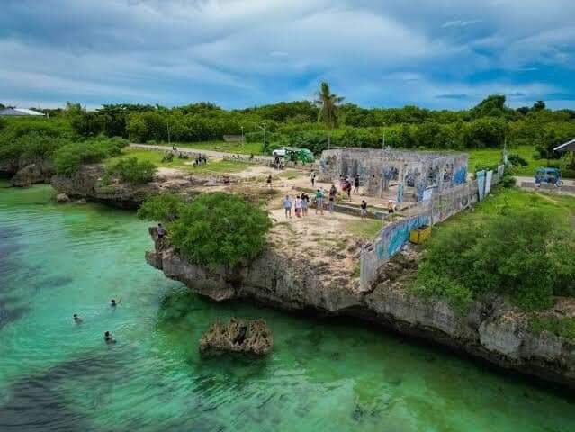 welax6's tweet photo. The beauty of Bantayan Island my hometown https://t.co/fve2ah4vCR