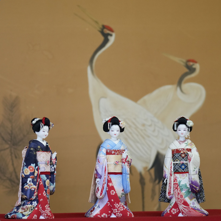 instagram.com/p/C7FzFOMJHnt/
#MaikoArtGallery で、#MaikoDoll を展示中！
会場は、有形文化財の京町家「#八竹庵」です
作者は、#緑水

#doll
#dollphotography
#Kyoto
#Maiko
#MaikoArt
#連れてって

Maiko-san Portal maikogeiko.com