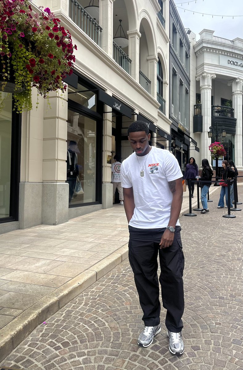 arickave's tweet image. L.A.🌴