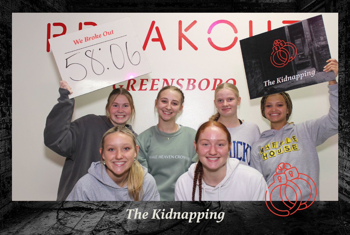 EastTNAIR2027's tweet photo. A few girls took a pause from the business trip for a little bit of fun! They cut it close, but teamwork came through strong! @ivy_napier01 @SkylarWalden14 @livloveday_21 @taylorcailyn32 @RussellMikinna @maggietownsend_ https://t.co/se73mN8vF8