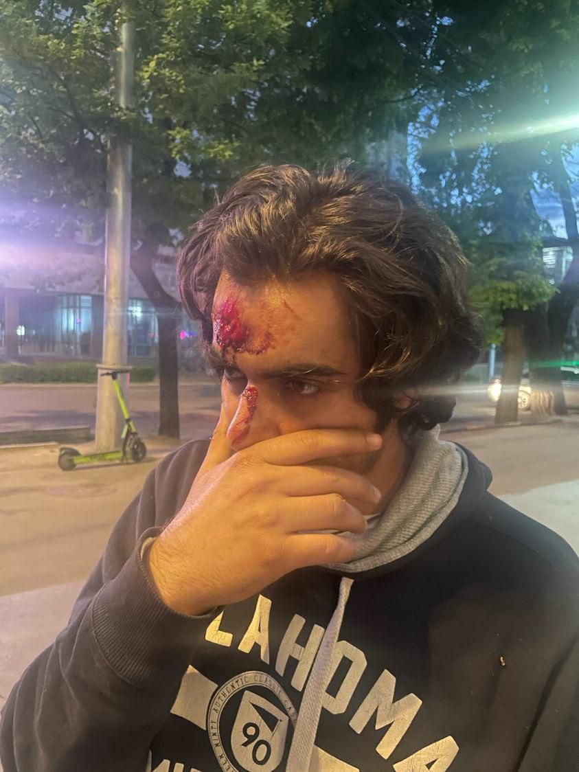 R.A.W Commentry tweet media