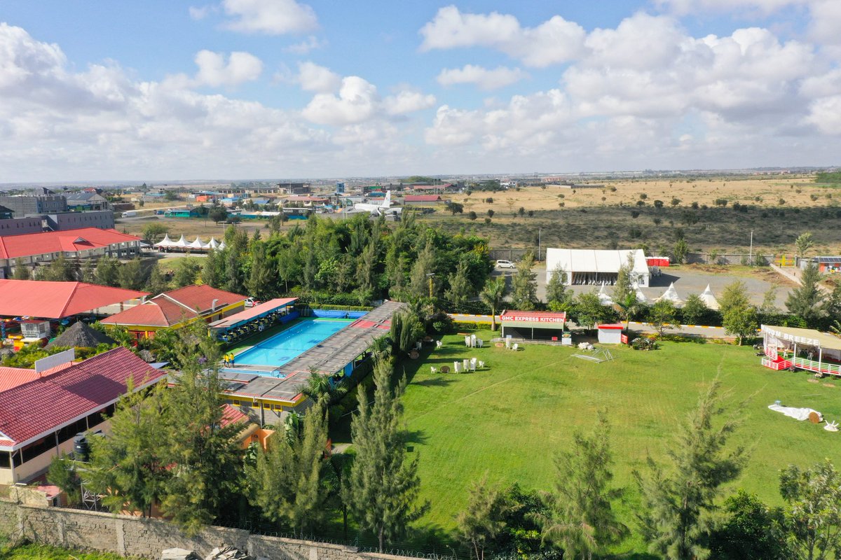 Come enjoy quality swimming time at our solar heated swimming pool as well as indulge in our mouthwatering meals served at a spot of your liking. We are located 3.2 KM from Kitengela Town along Namanga Highway. Get more details on 0701 560 560. #KaribuGMCKitengela