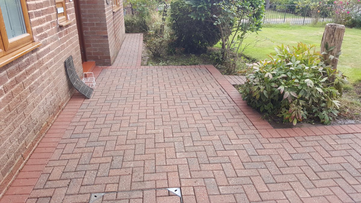 Driveway Cleaning , Patio Cleaning , Path Cleaning &amp; a lot more.
Transform the appearance of your Property.

Removal of Dirt , Grime , Black Spots ,  Algae , Lichen , Weeds and Moss .
*Slippy?

We cover #Chester &amp; area.

ExteriorReFresh.co.uk

#PatioCleaning #DrivewayCleaning