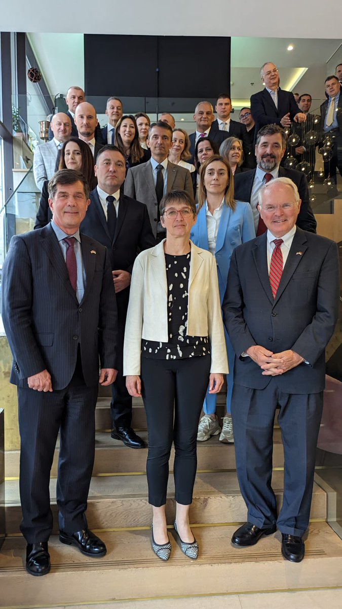 🇷🇸 👏On May 8, Marshall Center alumni in Serbia gathered in Belgrade for #GCMC's annual Outreach Networking Event (ONE) with opening statements from the U.S. Ambassador to Serbia, Mr. Christopher Hill, and the German Ambassador to Serbia, Ms. Anke Konrad.