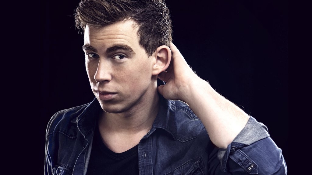 . @Hardwell and Mitch Crown's single 'Call Me A Spaceman' celebrates its 12th anniversary today! Read more: Need To Pee During Set Reel