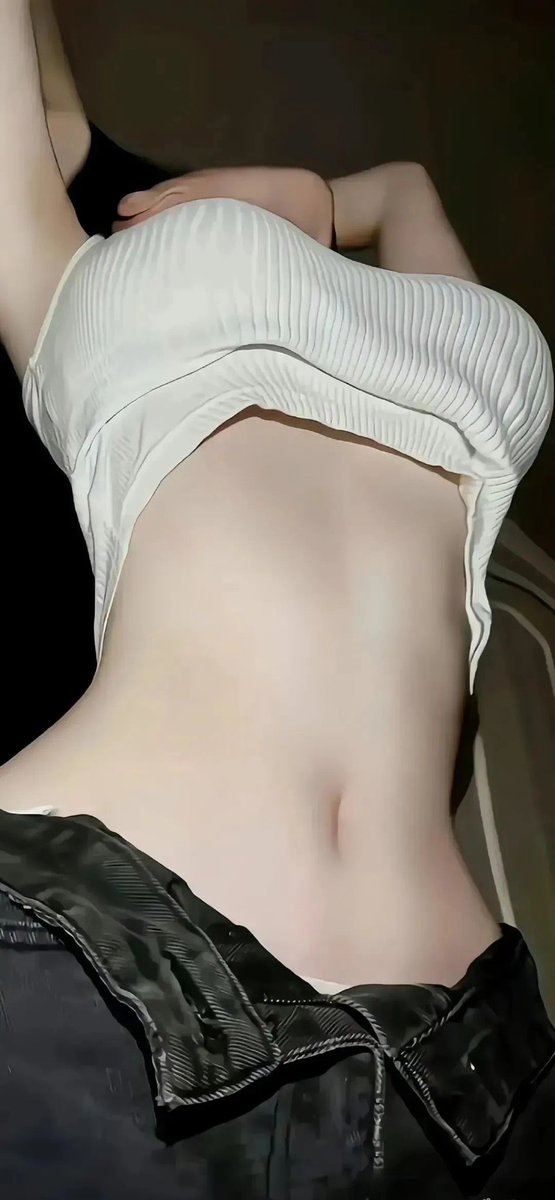 明天，星期天，有没有情侣约下，一起耍哈😏😏单男就别来了，谢谢，加快节奏，对象催的要命。