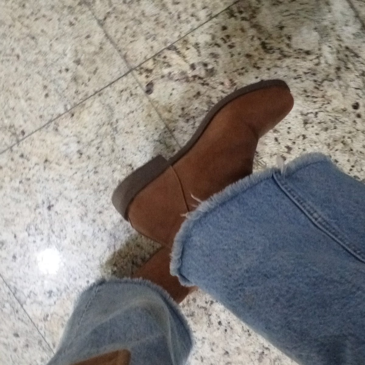 Chicas por si acaso encontré una promo de botas 2×150, hay tallas 35-40. La tienda se llama Rafaelha en la calle Tarija recomiendo 10/10, compre 6 pares JAJAJA
