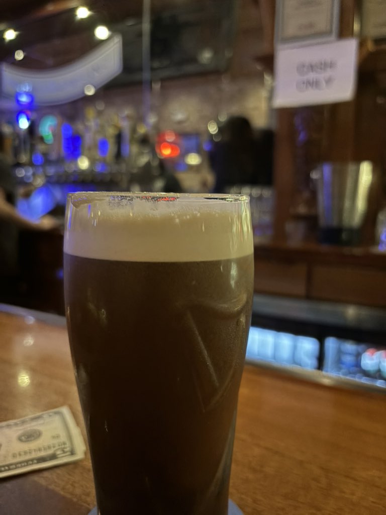 Been a while since I’ve been back to Chicago. Glad I saw <a href="/chicagobars/">Chicago Bars</a> undisclosed location a week or so ago.