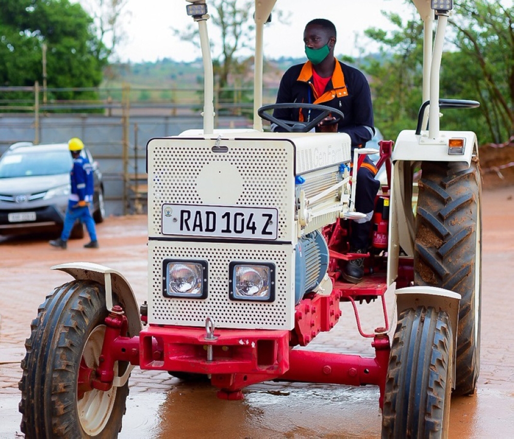 Let's go farm in ecofriendly way. Electric tractor at @RICA_Rwanda #Food_is_Power