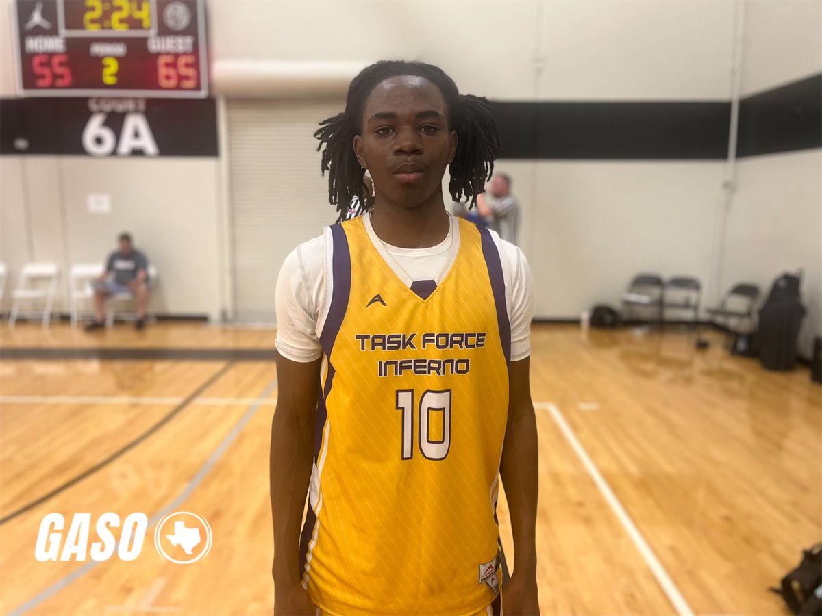 #GASO Live Summer Madness 🌟 Prospect Spotlight 🌟 —————————————————— Jayden Broomfield was one shy of a 30 piece tonight. Bouncy on both sides of the court and dynamic transition play | Texas Inferno 17U Catch him in action next on Saturday at 12:15 on Ct. 8 at SWAC