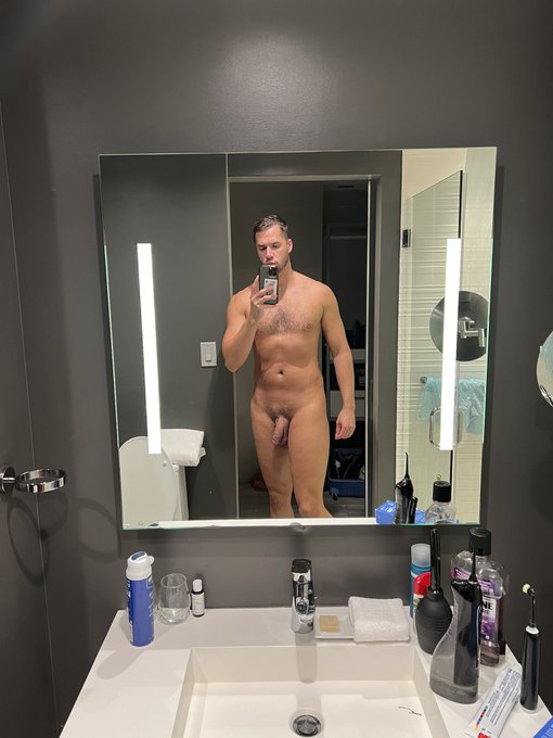 Good night Miami https://t.co/8498IqfERp