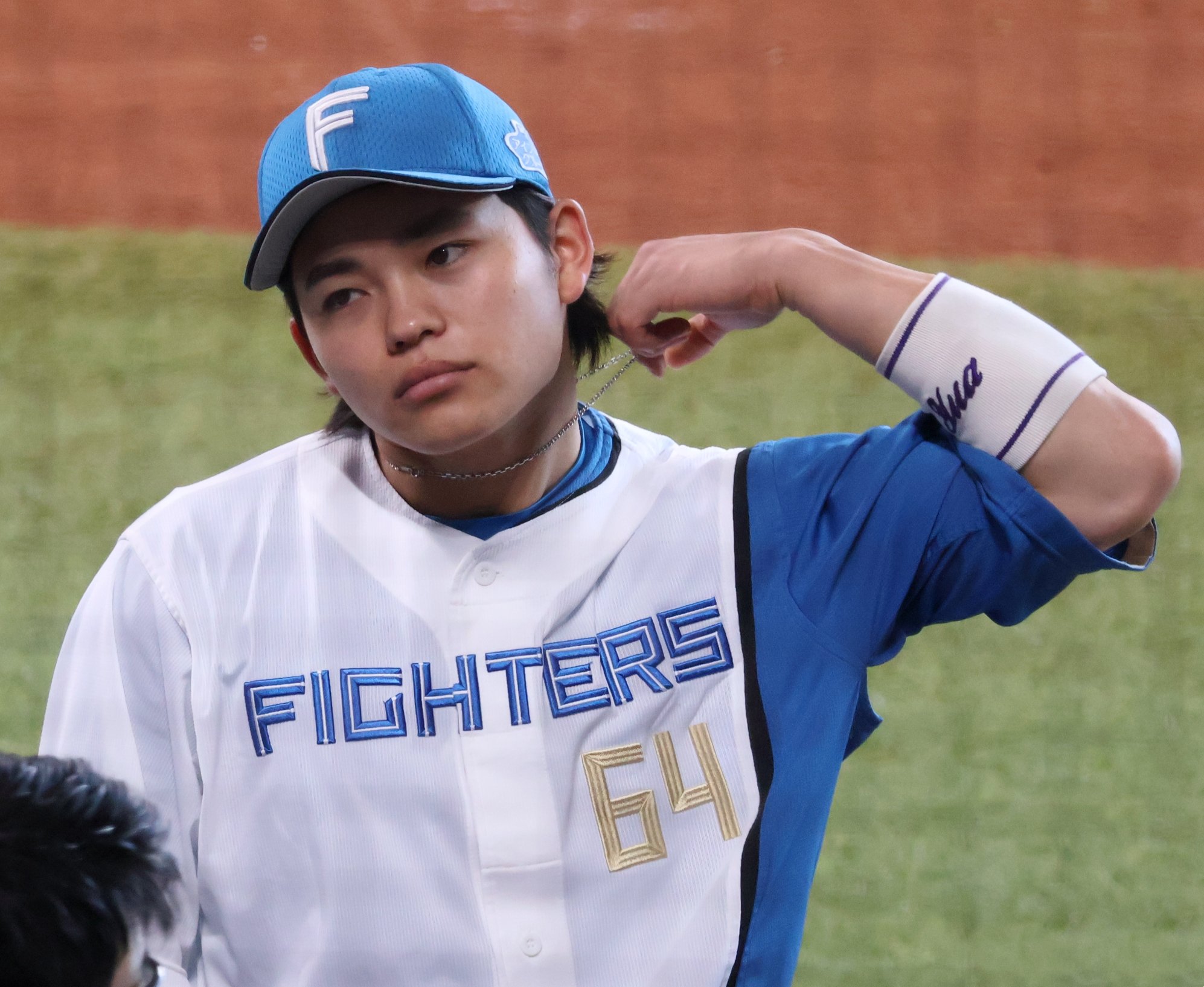 ファイターズ うしぬいぐるみ特賞 田宮裕涼 #64 ファイターズ うしぬいぐるみ特賞 田宮裕涼 #64 - メルカリ