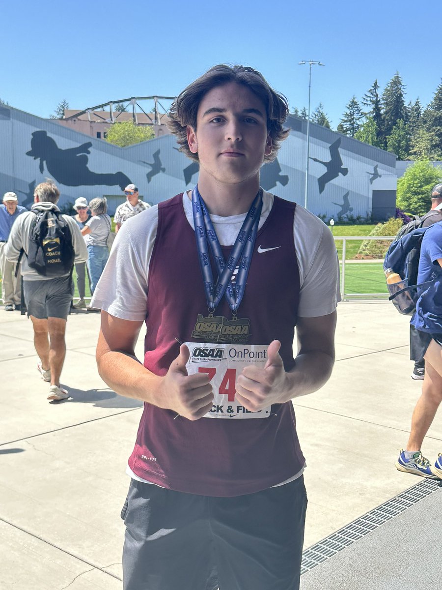 What a senior sports season for  <a href="/EthanAman2024/">Ethan Aman</a>.  From first team PIL receiver to double state champion in Shot Put and Discus.  Congrats young man!!